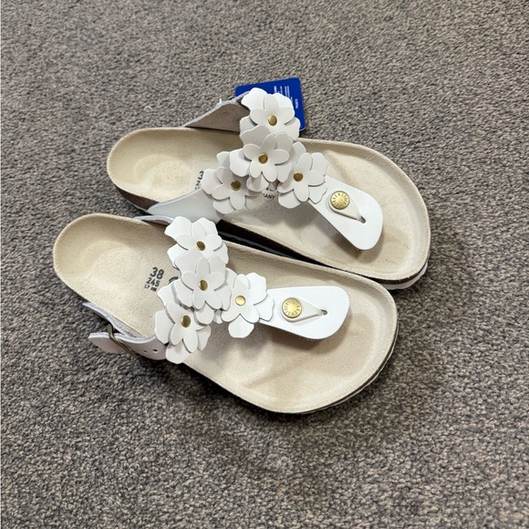 NWT Birkenstock White Leather Gizeh Flower Arizona size 8/ 38 - Picture 6 of 8